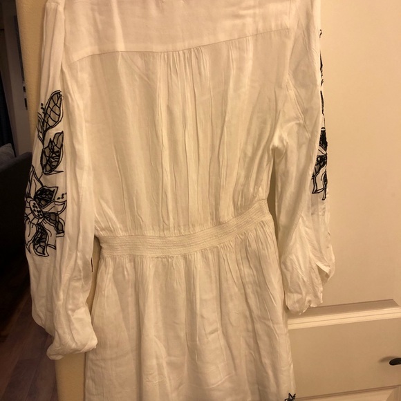 Romper - Picture 4 of 4